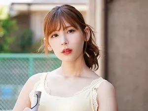 Bỗng dưng có 2 cô chị kế, quan hệ chị này thì chị kia lại ganh tị